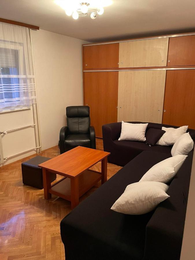 Lolly Apartment Karlovac Εξωτερικό φωτογραφία